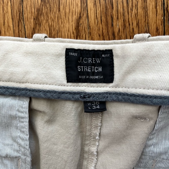 J Crew // Light Khaki Chinos // 36 x 34 // Great Condition - Picture 3 of 3